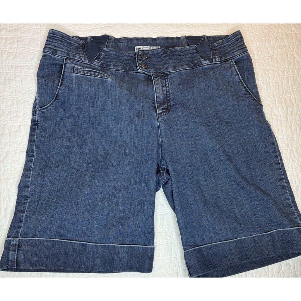 Lee Natural Fit Size 16W Jean Bermuda Shorts Midrise Relaxed Comfort Elastic